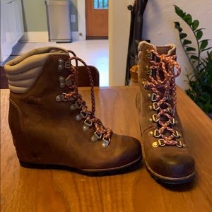Sorel Wedge Booties